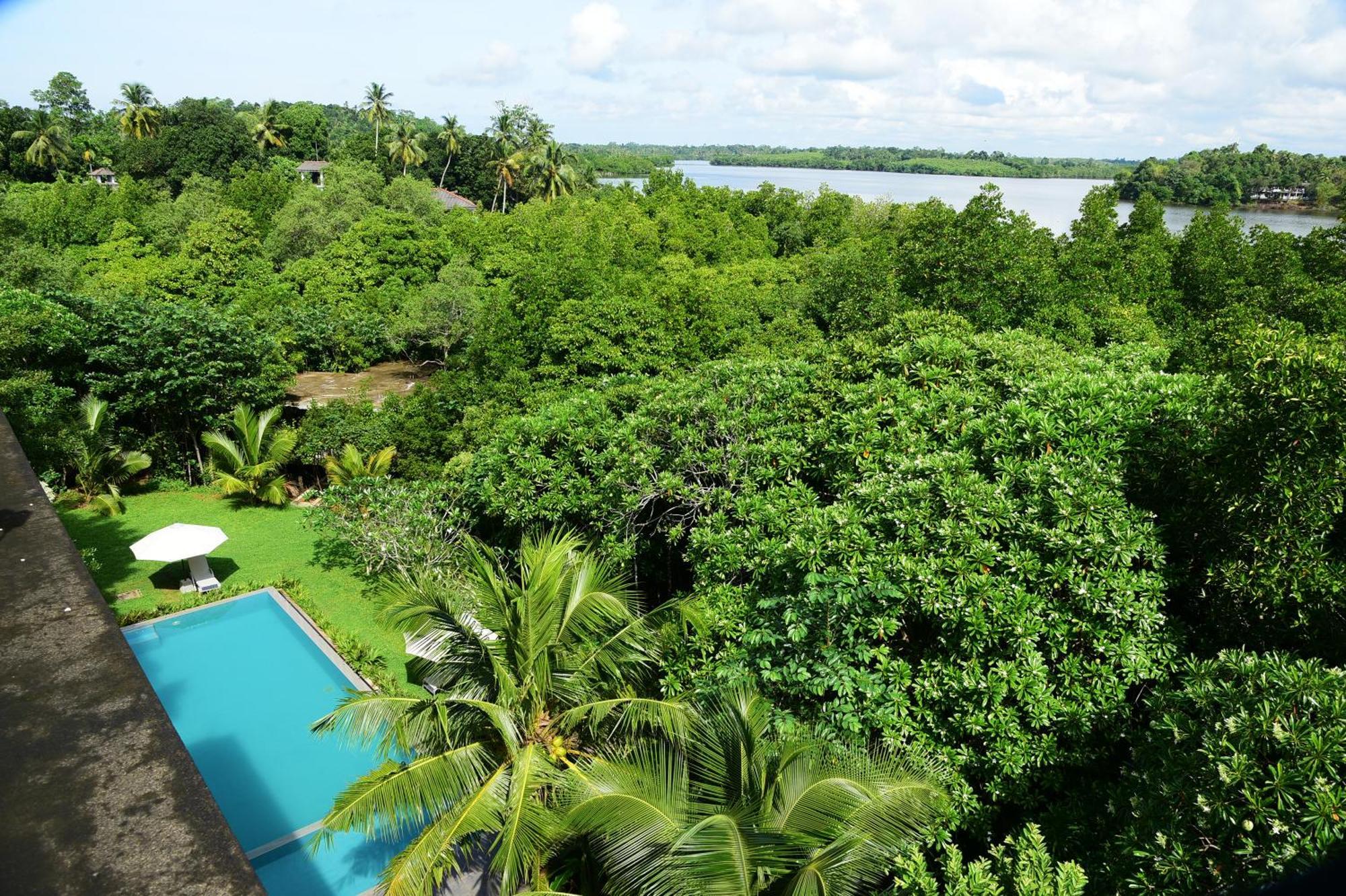 Hikka Secret Lake Resort Hikkaduwa Exterior foto