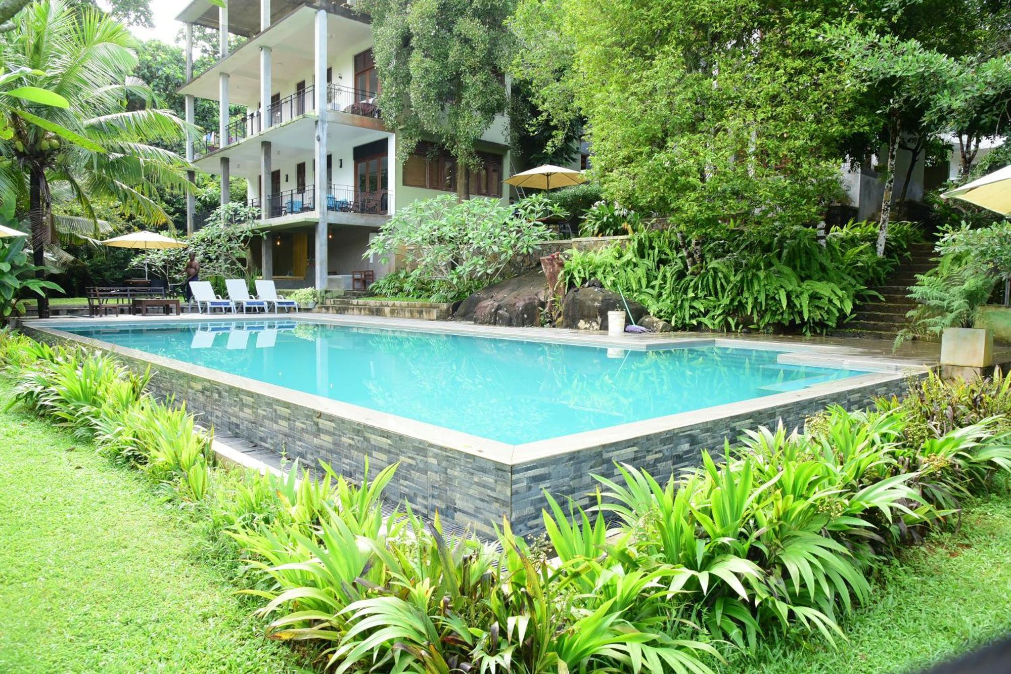 Hikka Secret Lake Resort Hikkaduwa Exterior foto